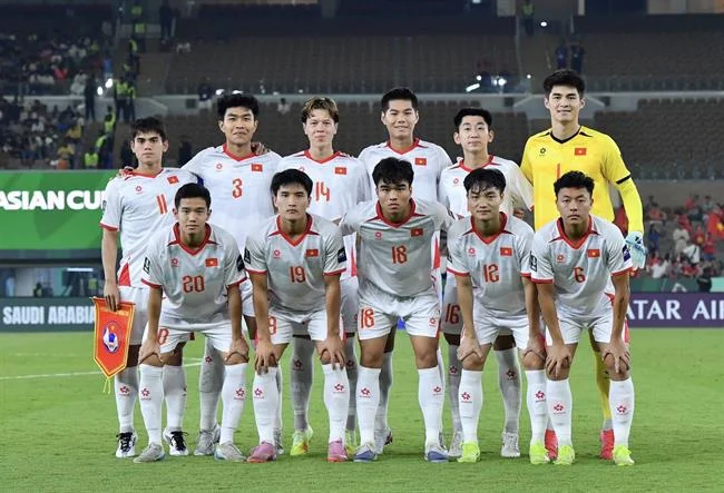 Hình ảnh chính sách cập nhật điều khoản dịch vụ của 32win11 info